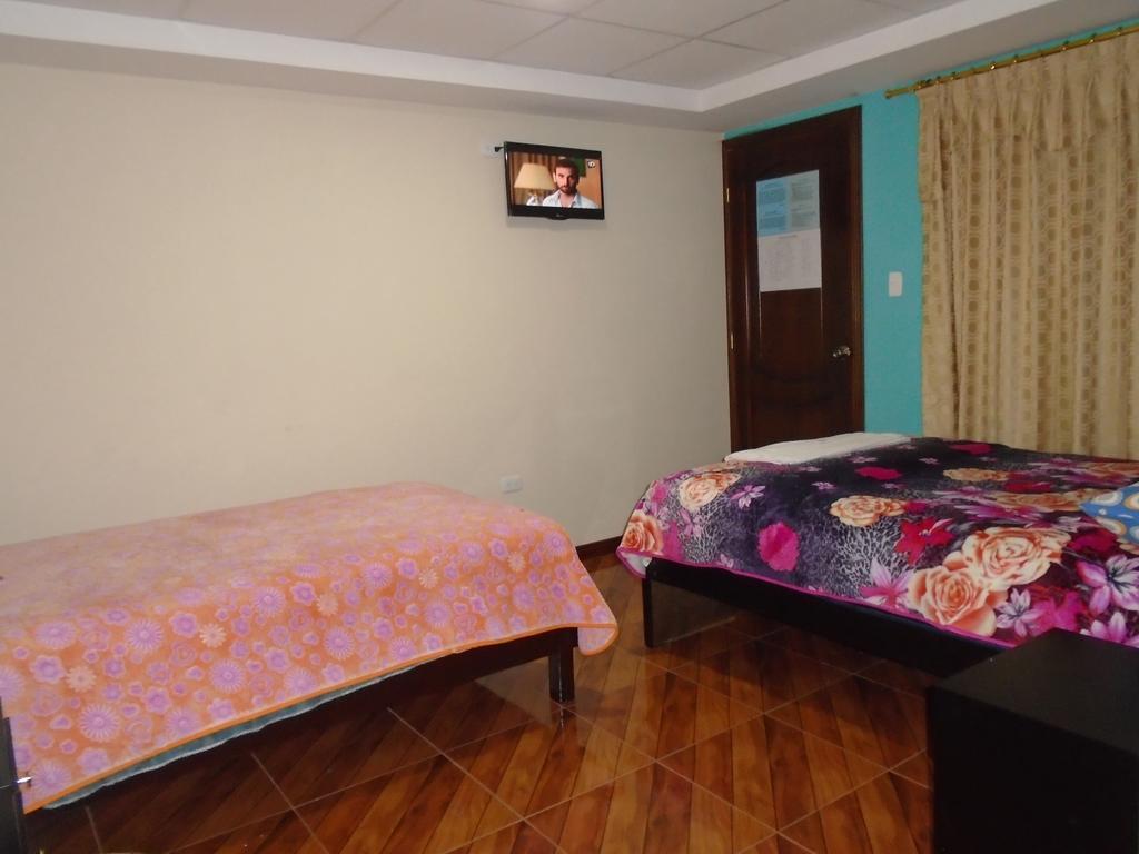 Hotel El Ejido Quito Zimmer foto